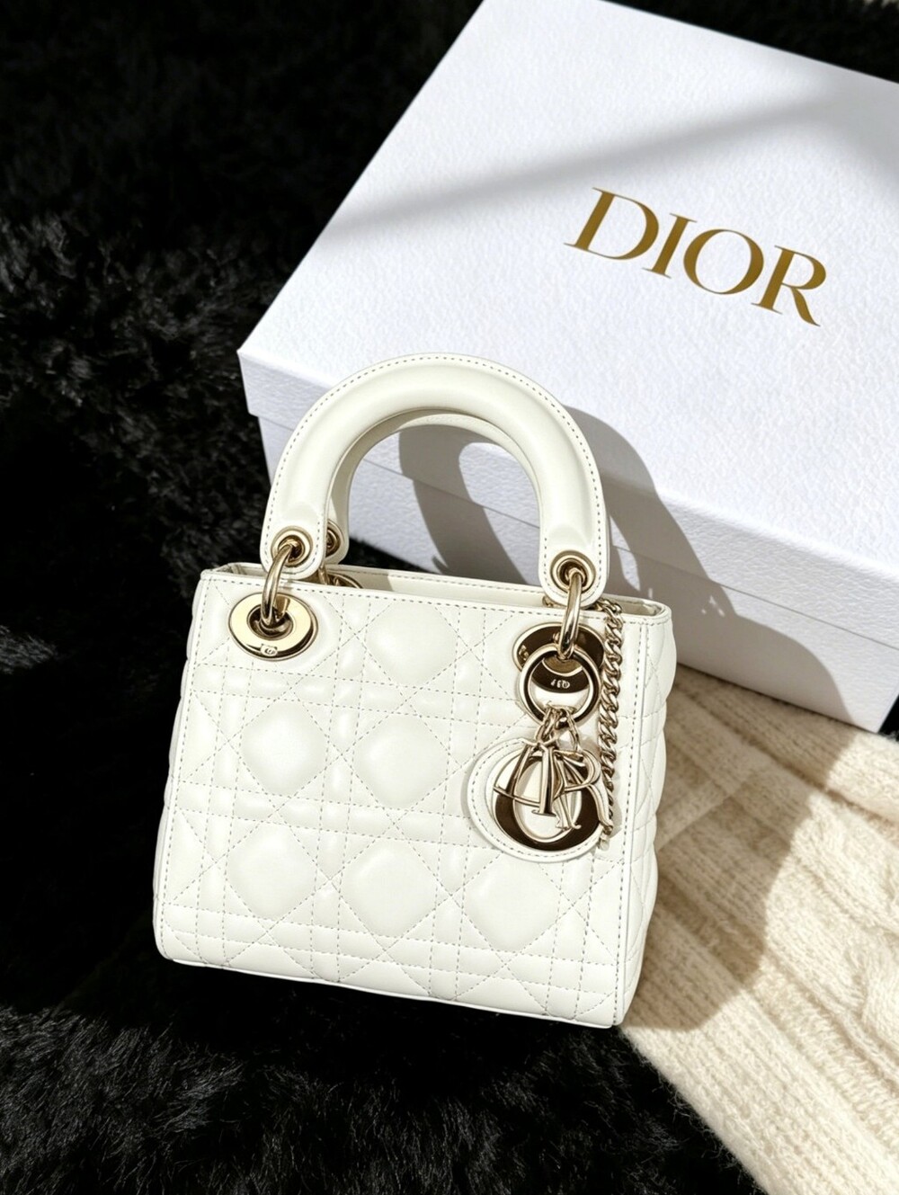 Mini Lady Dior Bag White Cannage Lambskin - Picture 3 of 7